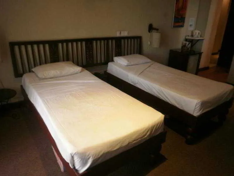 Colombo City Hotels 3*,